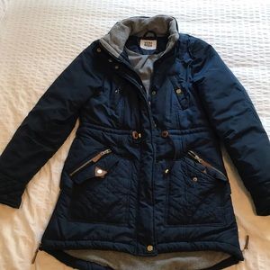Women’s Small Navy Blue winter coat!!